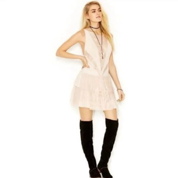 Free People Dove Lace Dress in Nude Pink, Size 10, New with Tag MSRP $250 - Picture 1 of 16